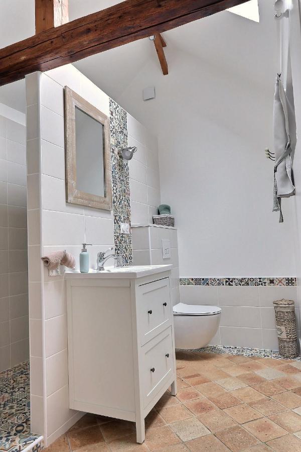 La Parenthese Epicurienne Bed and Breakfast Μποβέ Εξωτερικό φωτογραφία